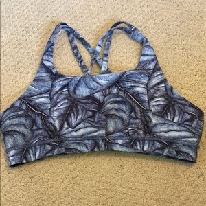 Lululemon energy bra